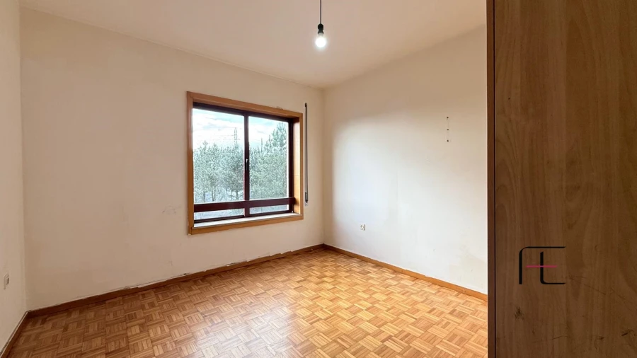 Apartamento T3 para Venda em Fânzeres e São Pedro da Cova Foto 7