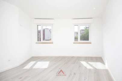 Apartamento T4 para Venda em Leiria, Pousos, Barreira e Cortes