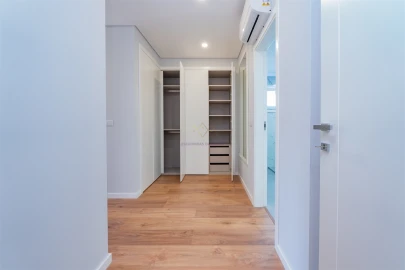 Apartamento T4 para Venda em Alverca do Ribatejo e Sobralinho