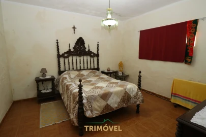 Moradia T3 para Venda em Nogueira do Cravo e Pindelo