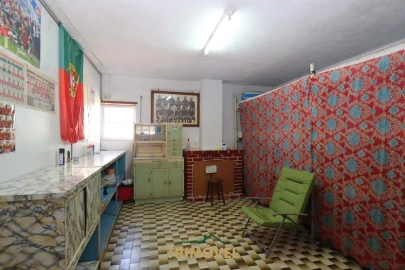 Moradia T3 para Venda em Nogueira do Cravo e Pindelo