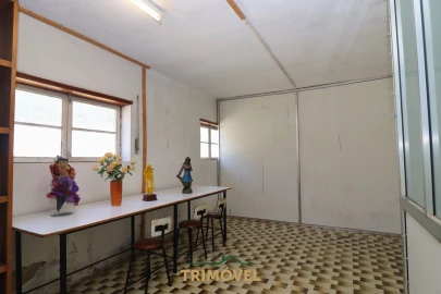 Moradia T3 para Venda em Nogueira do Cravo e Pindelo