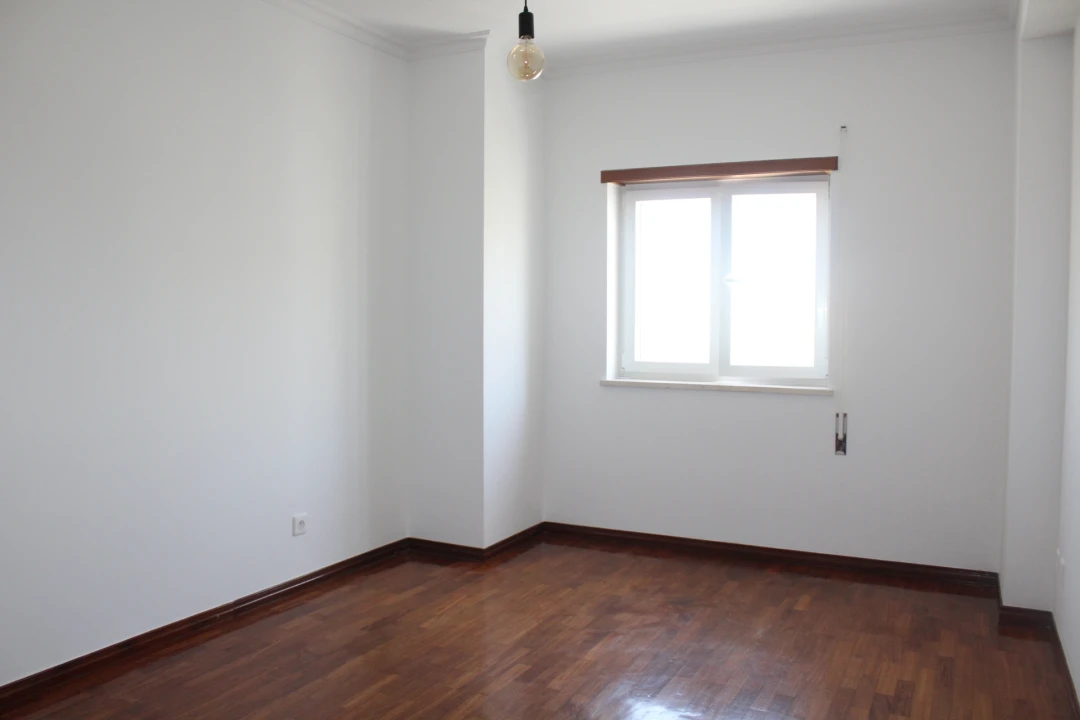 Apartamento T2 para Arrendamento em Alcochete Foto 8