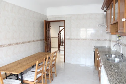 Apartamento T2 para Arrendamento em Alcochete