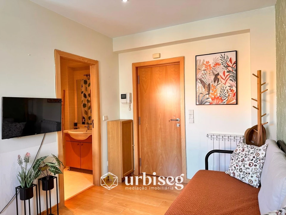 Apartamento T1 para Arrendamento em Buarcos Foto 12