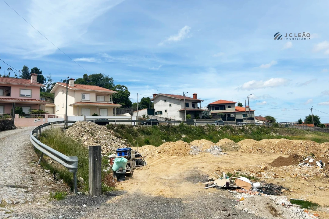 Terreno para Venda em Fornelo e Vairão Foto 8