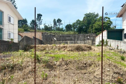 Terreno para Venda em Fornelo e Vairão