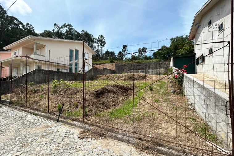 Terreno para Venda em Fornelo e Vairão