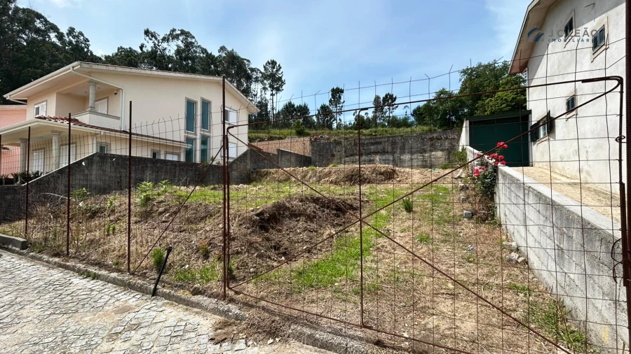 Terreno para Venda em Fornelo e Vairão