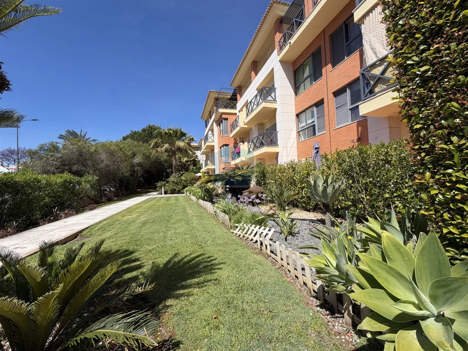 Apartamento T1 para Venda em Albufeira e Olhos de Água Foto 39