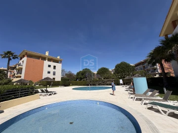 Apartamento T1 para Venda em Albufeira e Olhos de Água