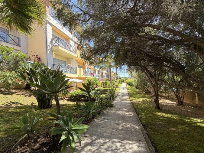 Apartamento T1 para Venda em Albufeira e Olhos de Água Foto 37