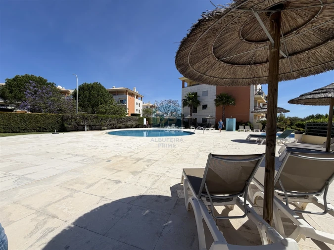 Apartamento T1 para Venda em Albufeira e Olhos de Água Foto 40
