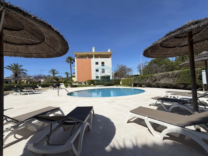 Apartamento T1 para Venda em Albufeira e Olhos de Água Foto 43