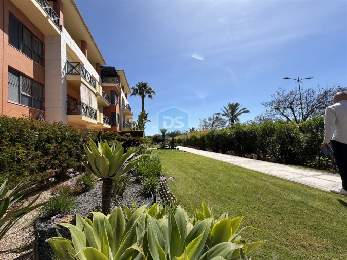 Apartamento T1 para Venda em Albufeira e Olhos de Água Foto 38