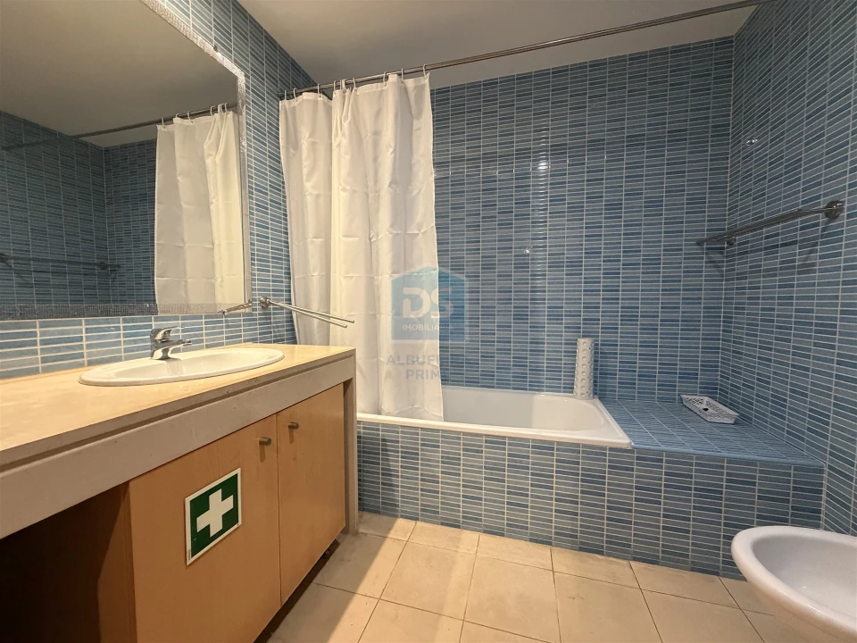 Apartamento T1 para Venda em Albufeira e Olhos de Água Foto 22