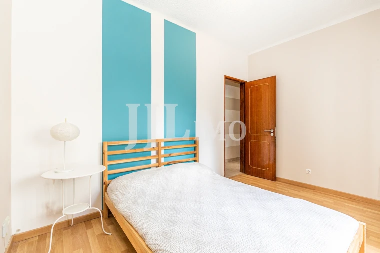 Apartamento T3 para Venda em Santo António Foto 2