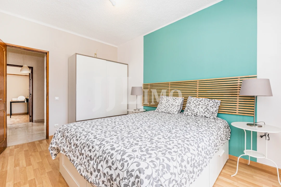 Apartamento T3 para Venda em Santo António Foto 14