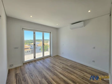 Apartamento T2 para Venda em Viseu