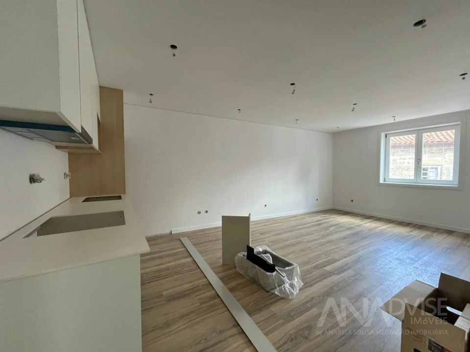 Apartamento T2 para Venda em Viseu Foto 4