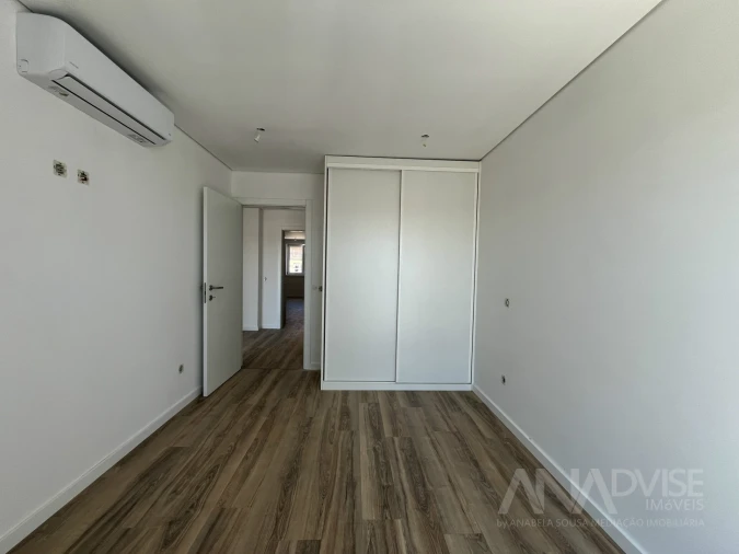 Apartamento T2 para Venda em Viseu Foto 22