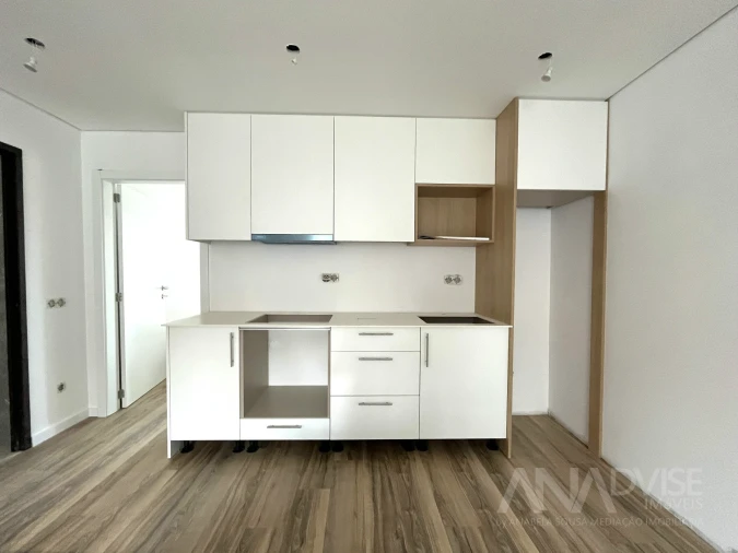 Apartamento T2 para Venda em Viseu Foto 7