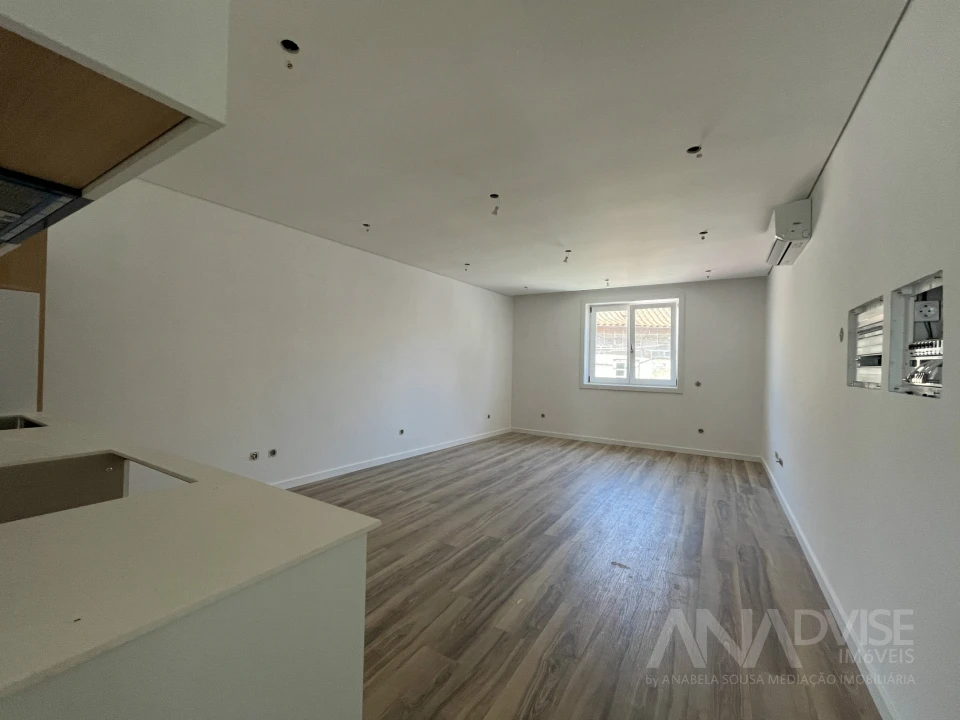 Apartamento T2 para Venda em Viseu Foto 7