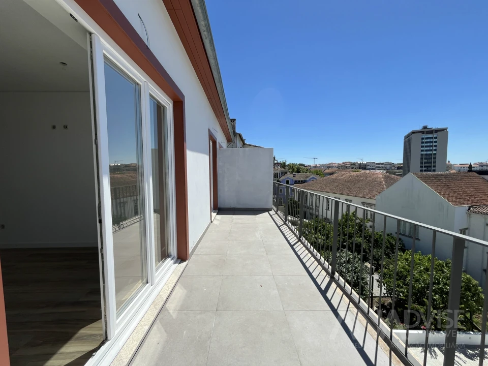 Apartamento T2 para Venda em Viseu Foto 1