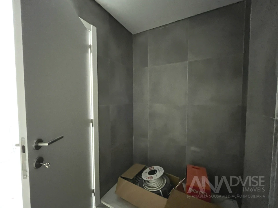 Apartamento T4 para Venda em Rio de Loba Foto 5