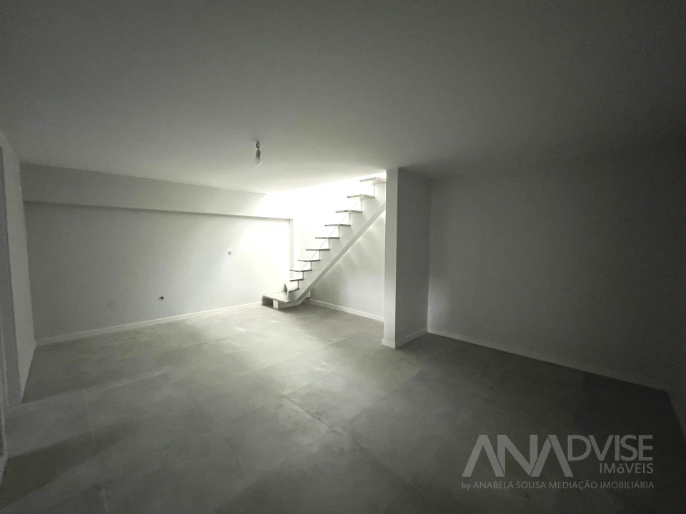 Apartamento T4 para Venda em Rio de Loba Foto 15
