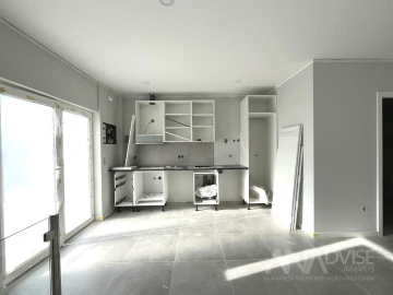 Apartamento T4 para Venda em Rio de Loba