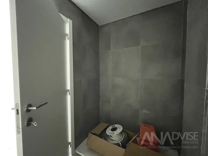 Apartamento T4 para Venda em Rio de Loba Foto 5