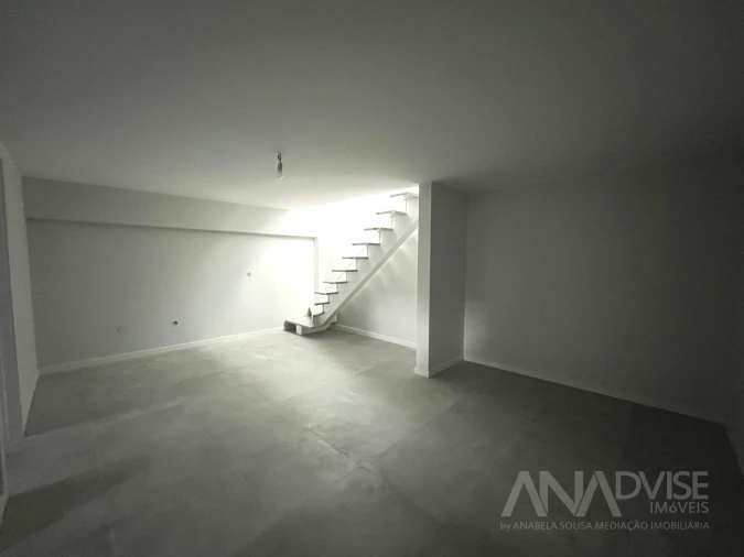 Apartamento T4 para Venda em Rio de Loba Foto 15