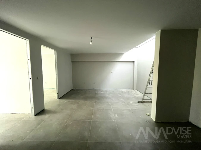 Apartamento T4 para Venda em Rio de Loba Foto 11