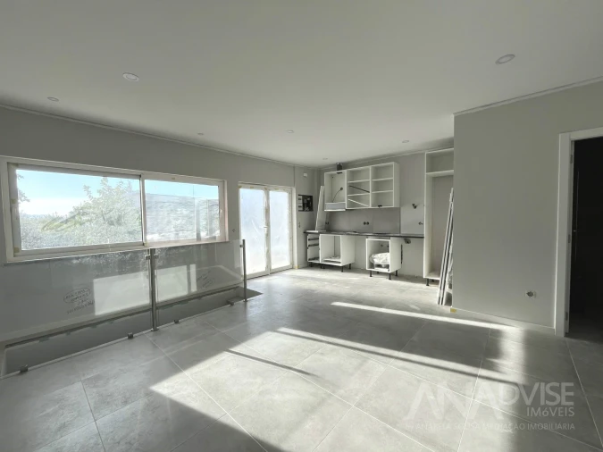 Apartamento T4 para Venda em Rio de Loba Foto 6