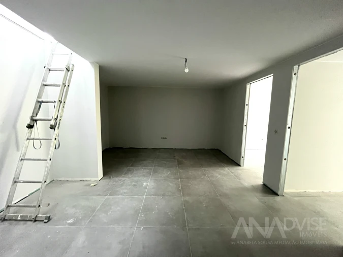 Apartamento T4 para Venda em Rio de Loba Foto 10