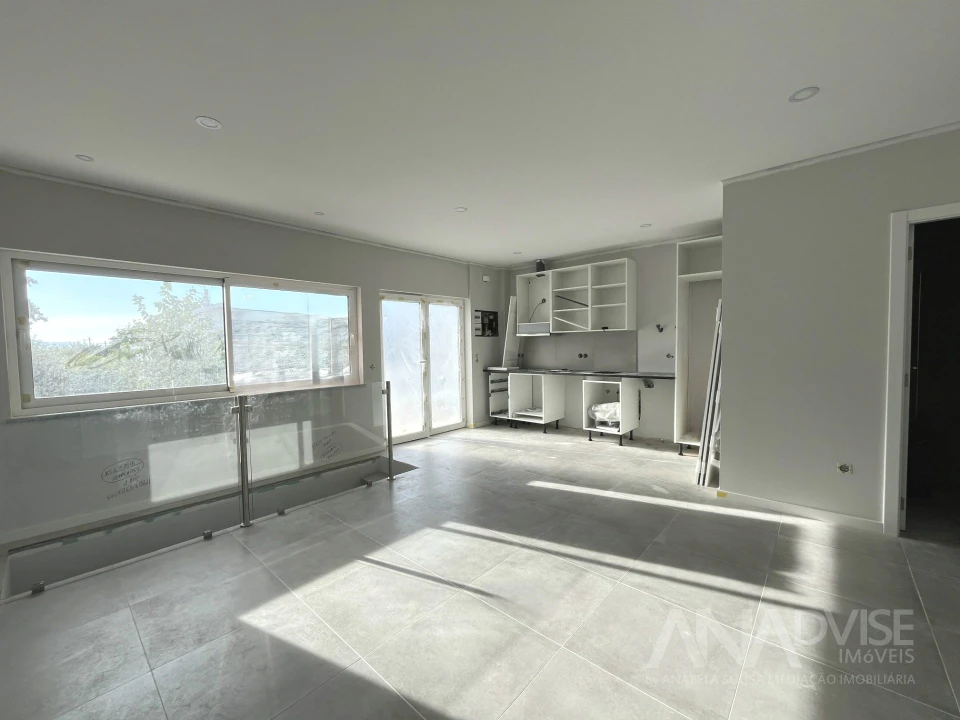 Apartamento T4 para Venda em Rio de Loba Foto 6