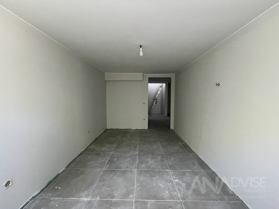 Apartamento T4 para Venda em Rio de Loba Foto 16