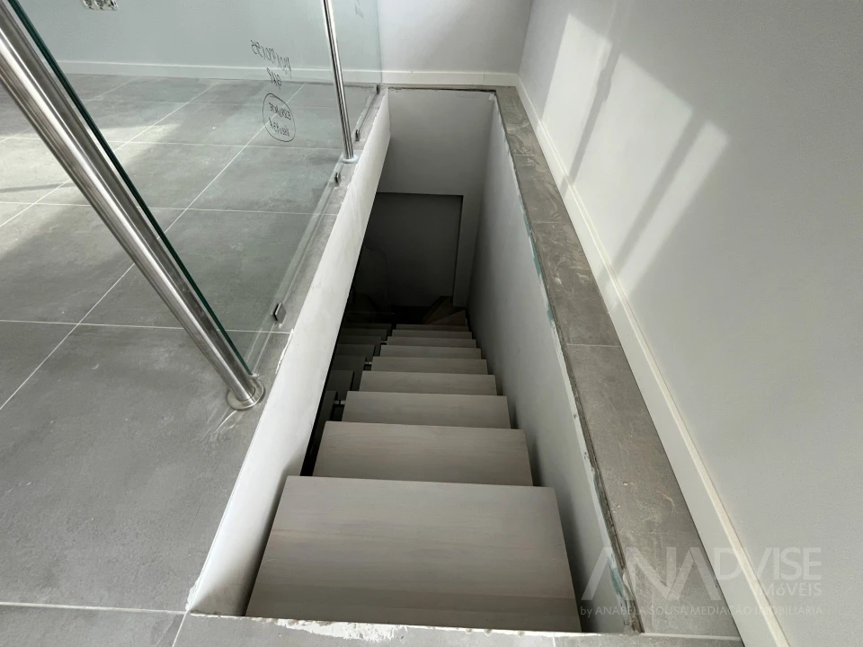 Apartamento T4 para Venda em Rio de Loba Foto 14
