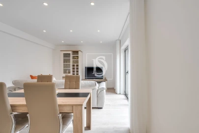 Apartamento T1 para Venda em Aver-O-Mar, Amorim e Terroso