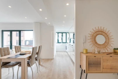 Apartamento T1 para Venda em Aver-O-Mar, Amorim e Terroso