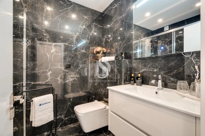 Apartamento T1 para Venda em Aver-O-Mar, Amorim e Terroso