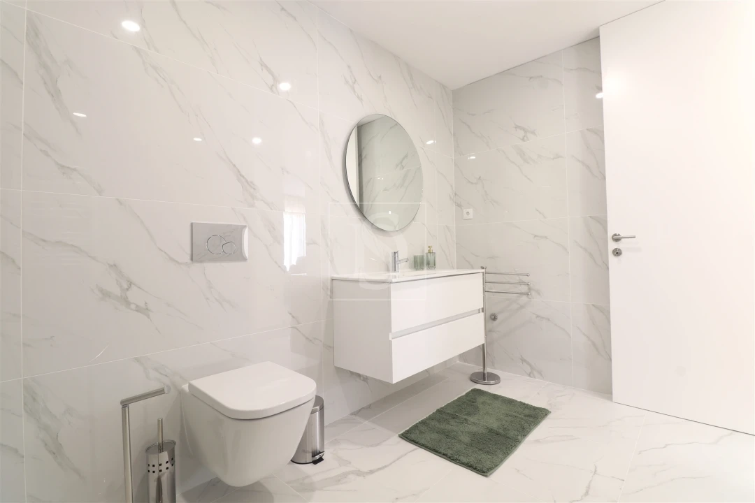 Apartamento T1 para Arrendamento em Barcelinhos Foto 14