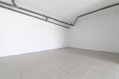 Apartamento T1 para Arrendamento em Barcelinhos