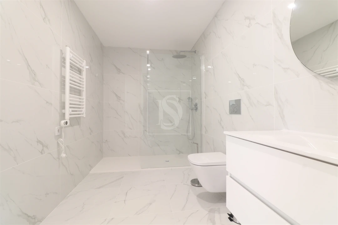 Apartamento T1 para Arrendamento em Barcelinhos Foto 12