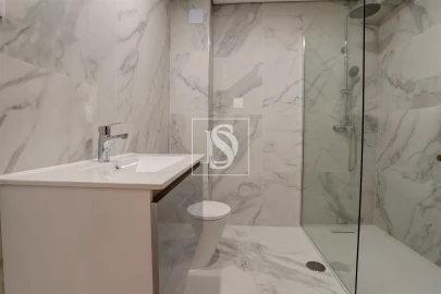 Apartamento T3 para Venda em Aver-O-Mar, Amorim e Terroso