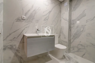 Apartamento T3 para Venda em Aver-O-Mar, Amorim e Terroso