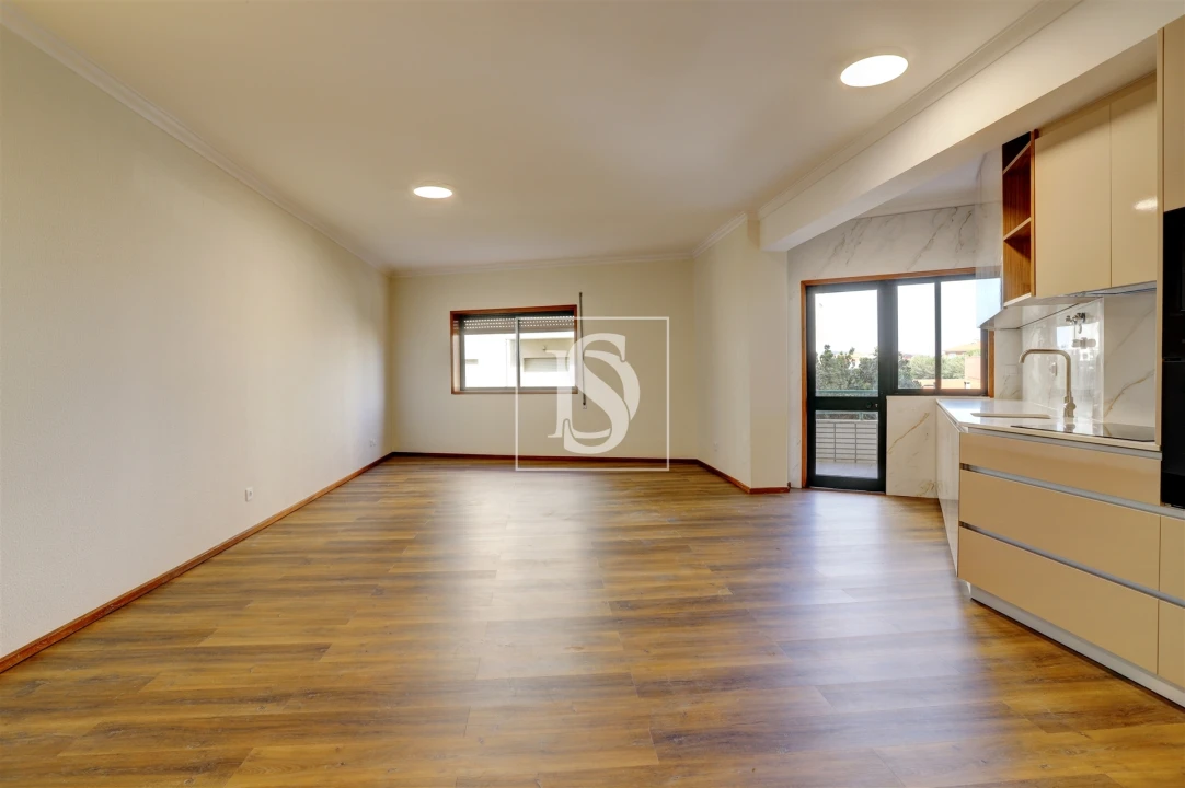 Apartamento T3 para Venda em Aver-O-Mar, Amorim e Terroso Foto 2