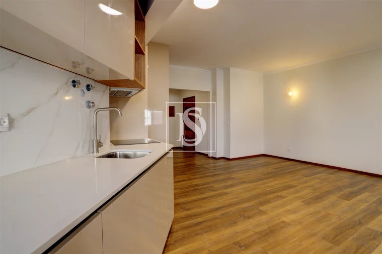 Apartamento T3 para Venda em Aver-O-Mar, Amorim e Terroso Foto 8