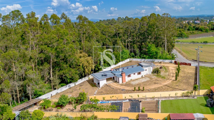 Moradia T3 para Venda em Santa Maria da Feira, Travanca, Sanfins e Espargo Foto 23